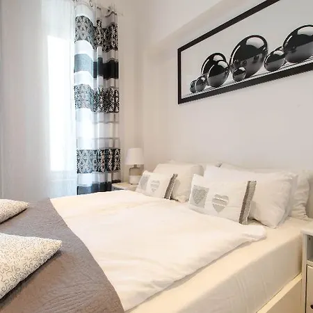 Old Town Slawkowska Appartement *